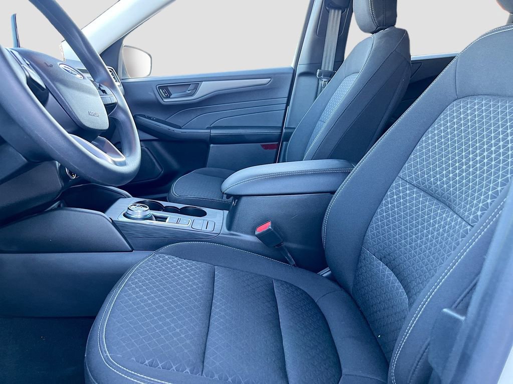 Used 2025 Ford Escape Active image 19
