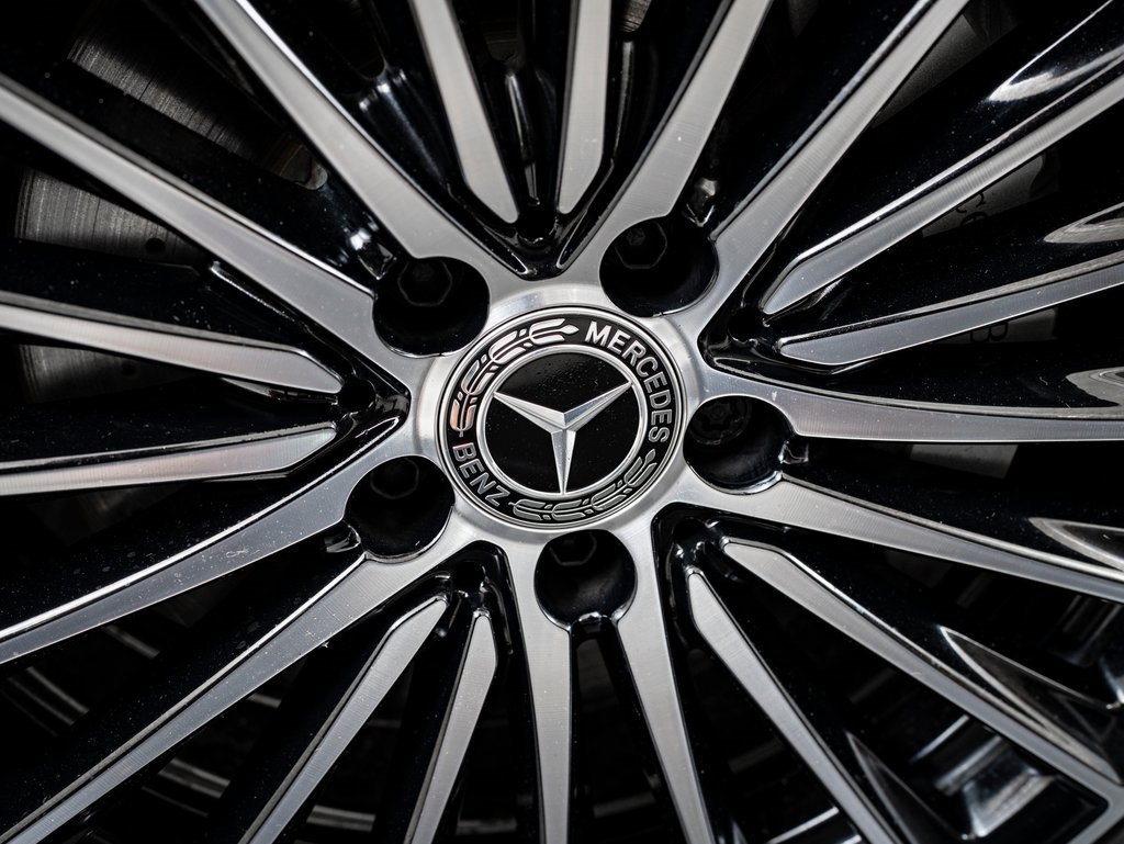 Certified 2024 Mercedes-Benz C 300 4MATIC Sedan w/ AMG Line w/ Night Package image 8