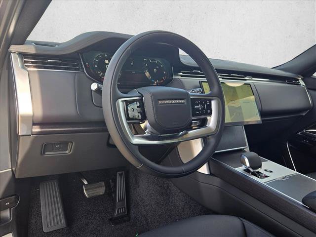 New 2026 Land Rover Range Rover SE AWD/4WD image 3