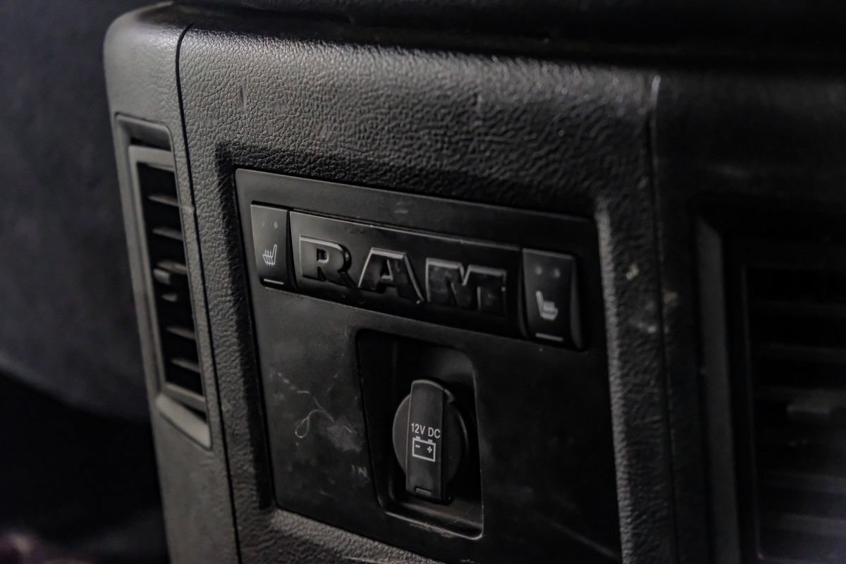 Used 2018 RAM 3500 Laramie w/ Protection Group AWD/4WD image 31