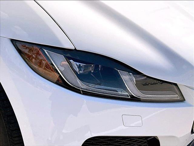 Used 2025 Jaguar F-PACE R-Dynamic S image 28