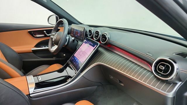 Used 2024 Mercedes-Benz C 300 4MATIC Sedan w/ Pinnacle Trim Package image 21