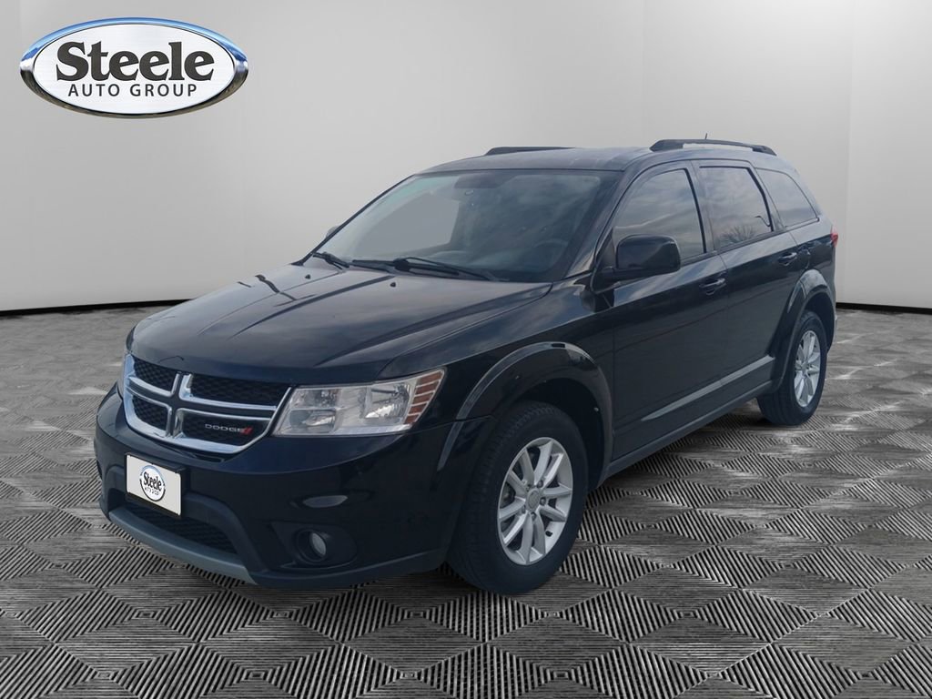 Used 2017 Dodge Journey SXT w/ Comfort/Convenience Group