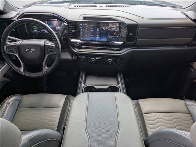 Used 2024 Chevrolet Silverado 2500 ZR2 w/ Technology Package AWD/4WD image 16