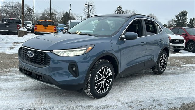 New 2026 Ford Escape SE image 2