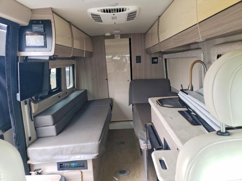 Used 2021 RAM ProMaster 3500 w/ Convenience Group image 6