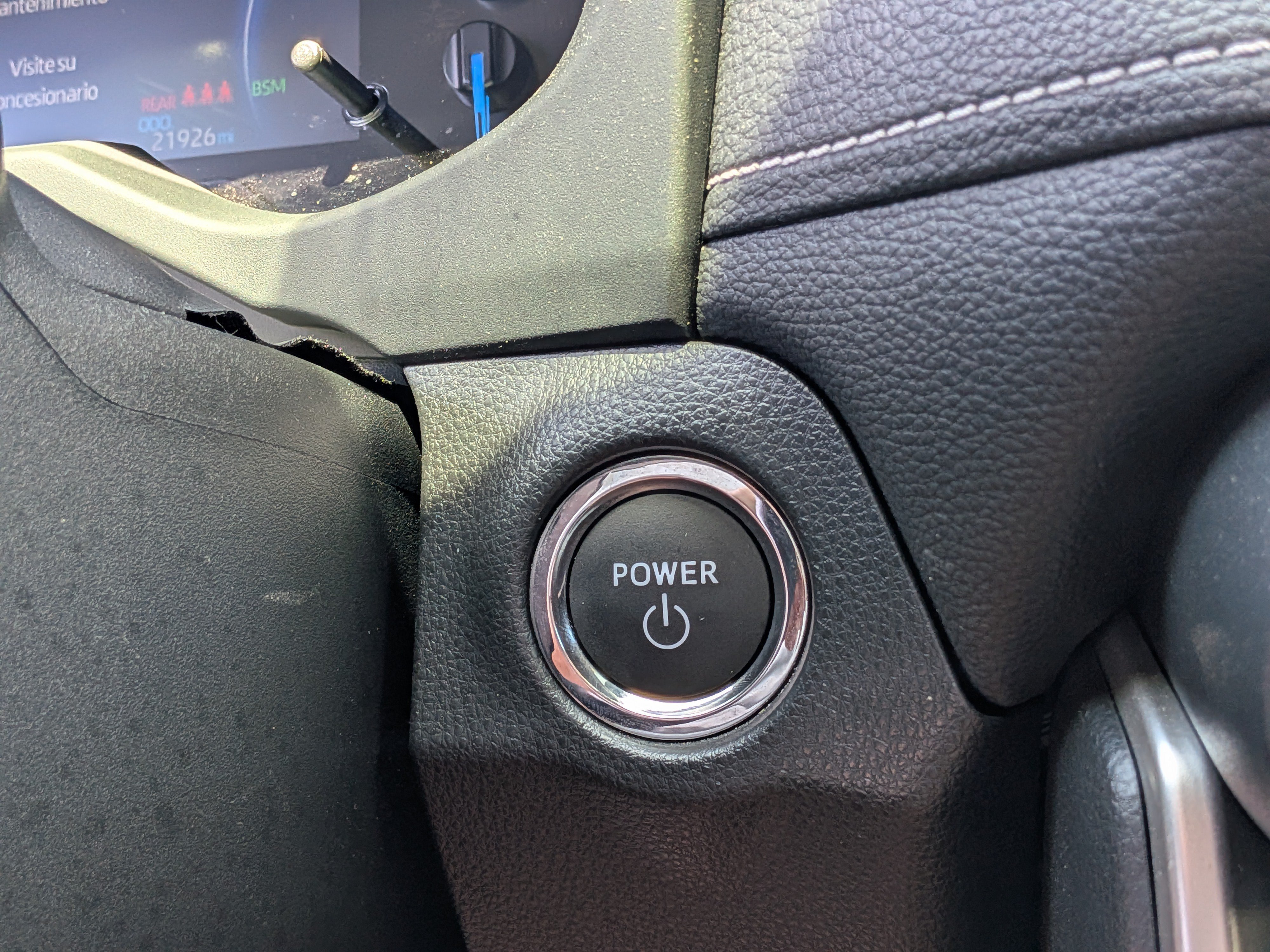 Used 2024 Toyota RAV4 XLE AWD/4WD image 29