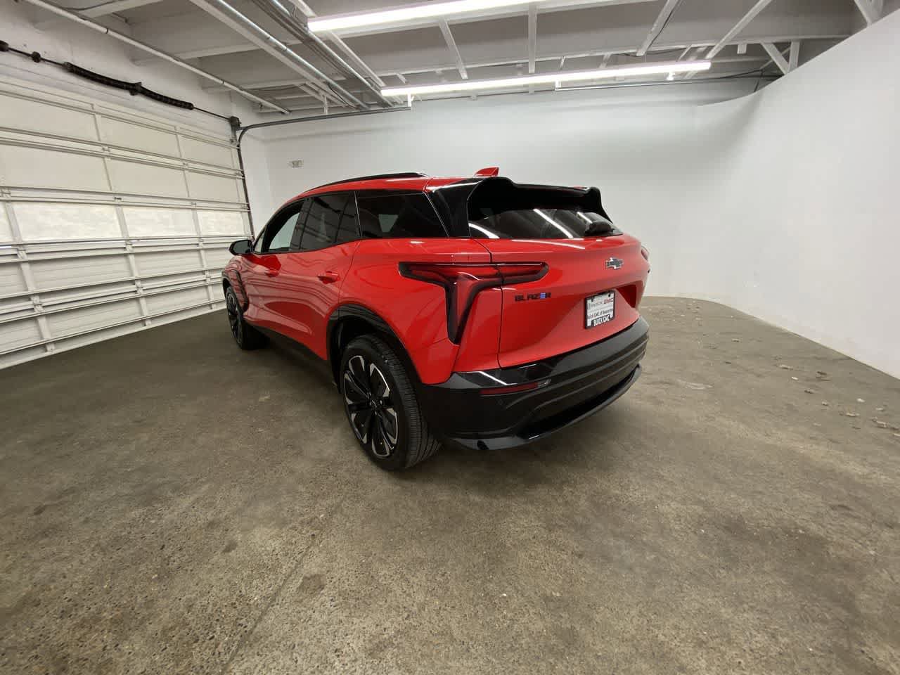 Used 2024 Chevrolet Blazer EV RS AWD/4WD image 4