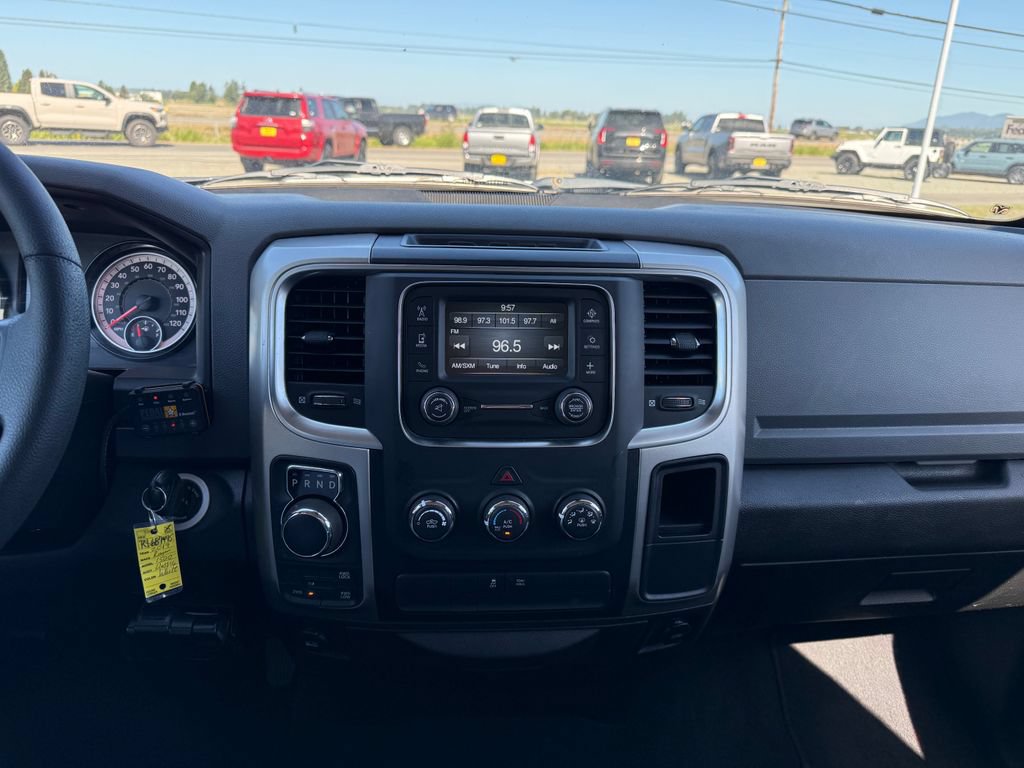 Used 2019 RAM 1500 Classic SLT AWD/4WD image 23