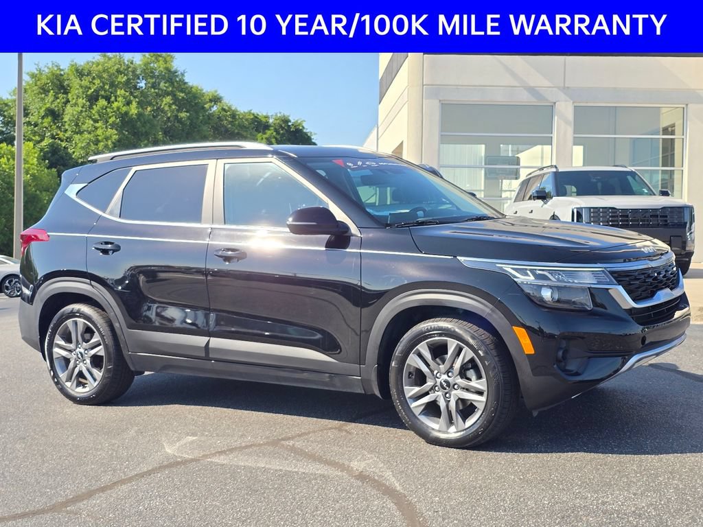 Certified 2023 Kia Seltos S FWD image 1