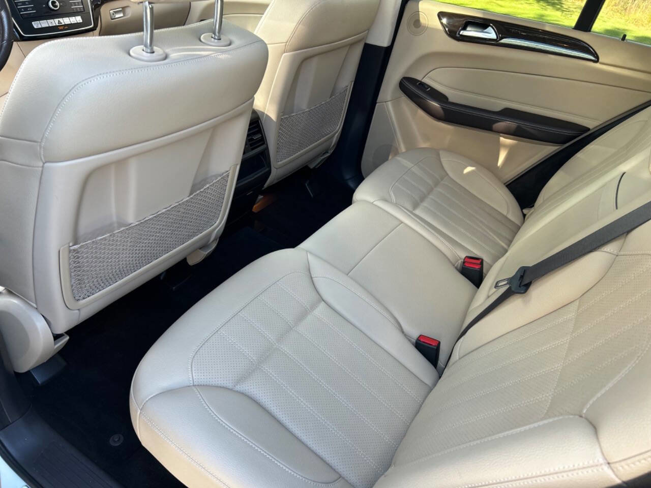 Used 2016 Mercedes-Benz GLE 350 4MATIC w/ Premium Package image 22