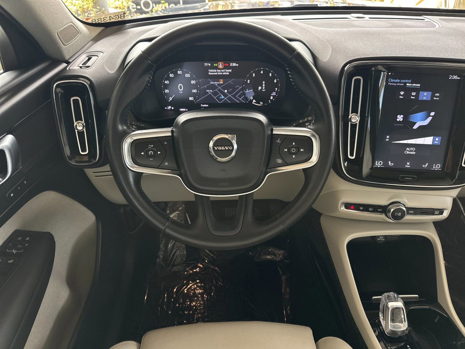 Used 2019 Volvo XC40 T5 Inscription AWD/4WD image 16