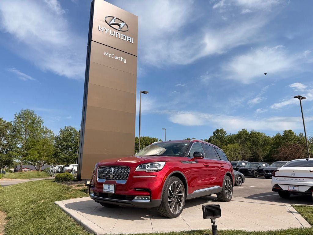 Used 2020 Lincoln Aviator Reserve w/ Equipment Group 202A AWD/4WD video 1