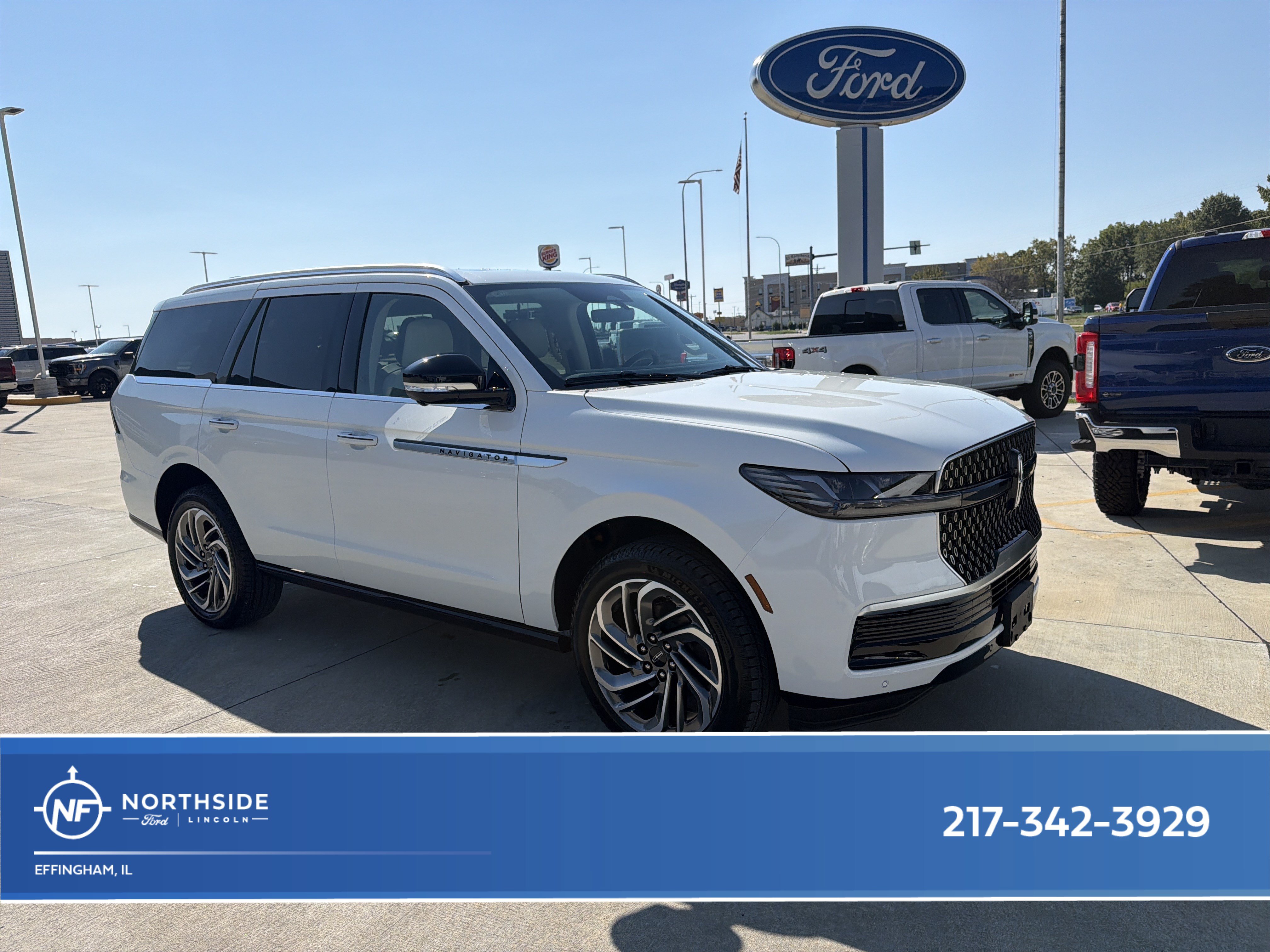 New 2027 Lincoln Navigator Reserve AWD/4WD image 1