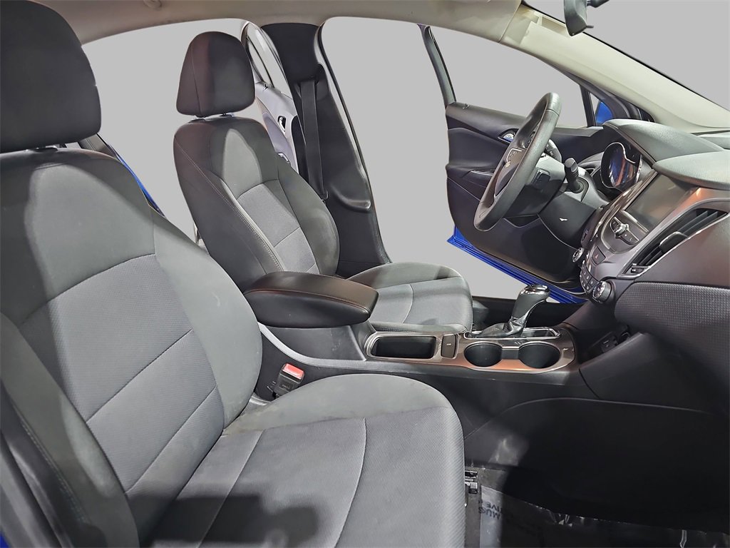 Certified 2018 Chevrolet Cruze LT image 13