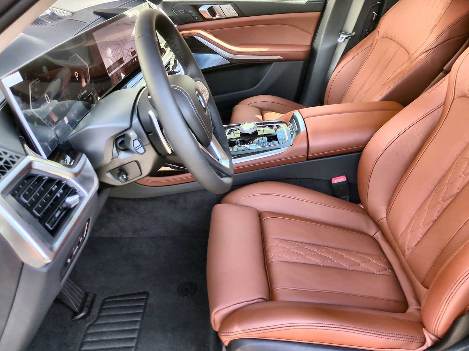 New 2026 BMW X7 xDrive40i w/ Executive Package image 17