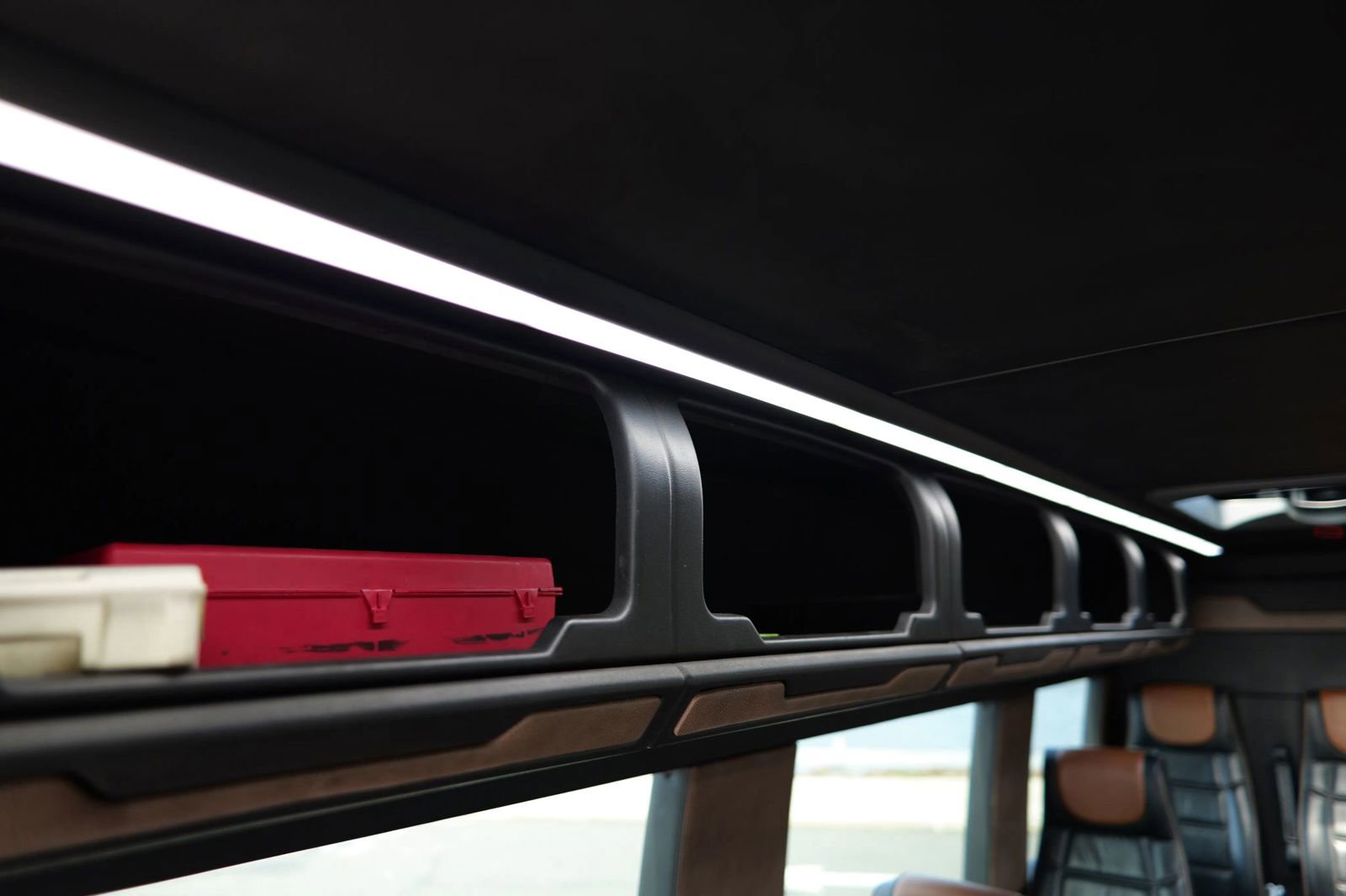 Used 2015 Mercedes-Benz Sprinter 3500 image 31