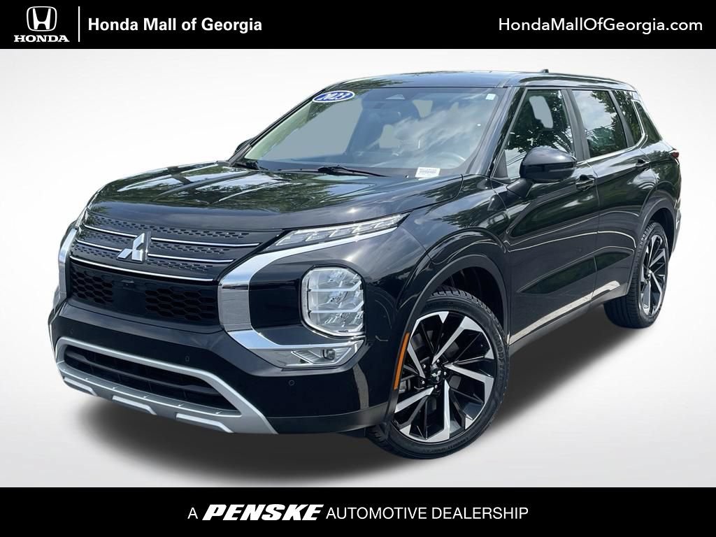 Used 2023 Mitsubishi Outlander SE