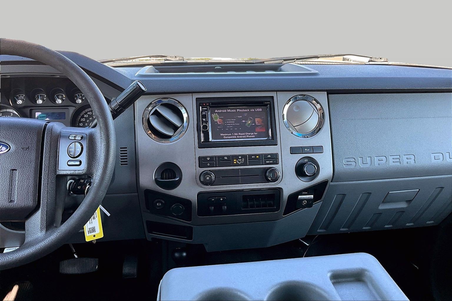 Used 2016 Ford F250 XLT w/ XLT Interior Package AWD/4WD image 6