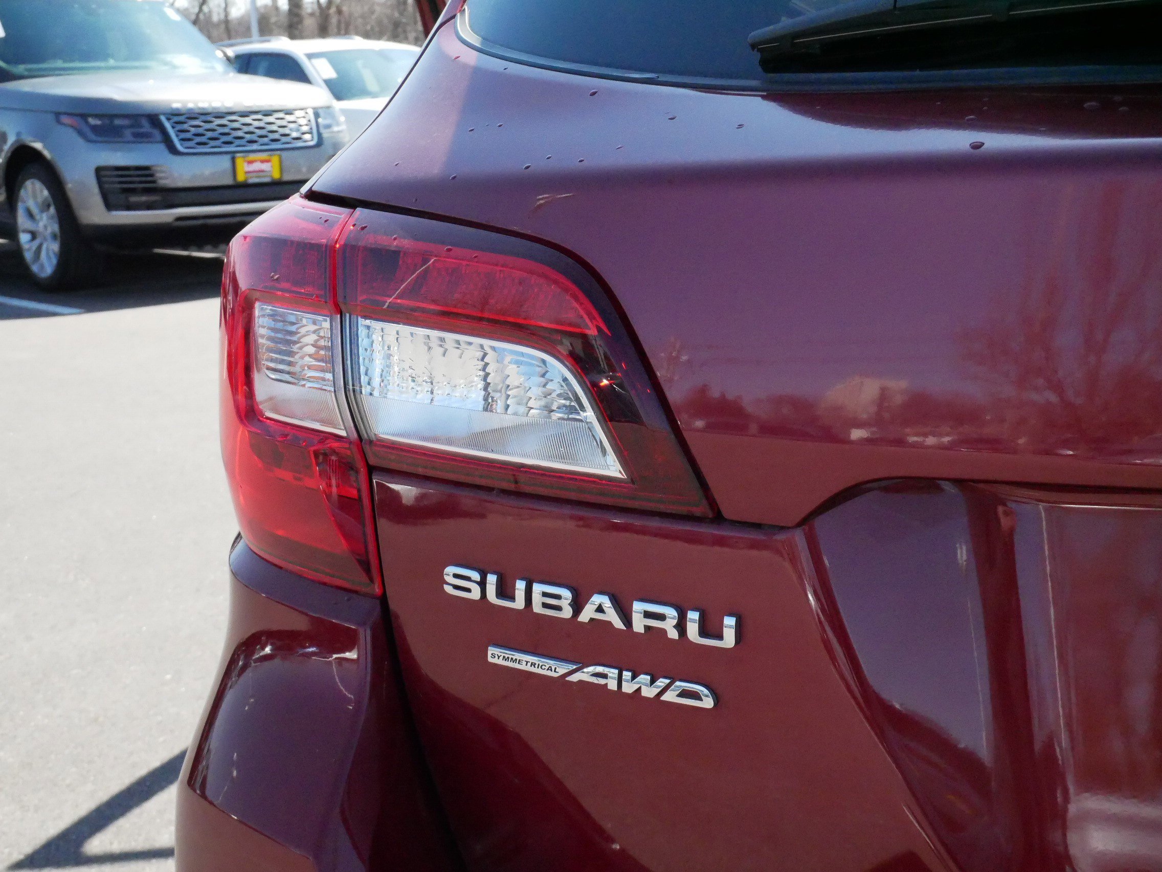 Used 2017 Subaru Outback 2.5i Premium image 17