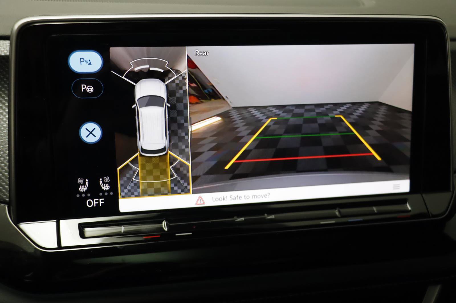 New 2026 Volkswagen Atlas Cross Sport SEL Premium R-Line image 11