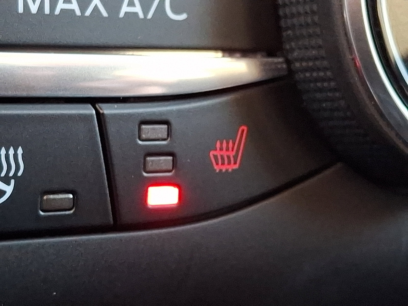 Used 2024 Ford Escape Active image 23