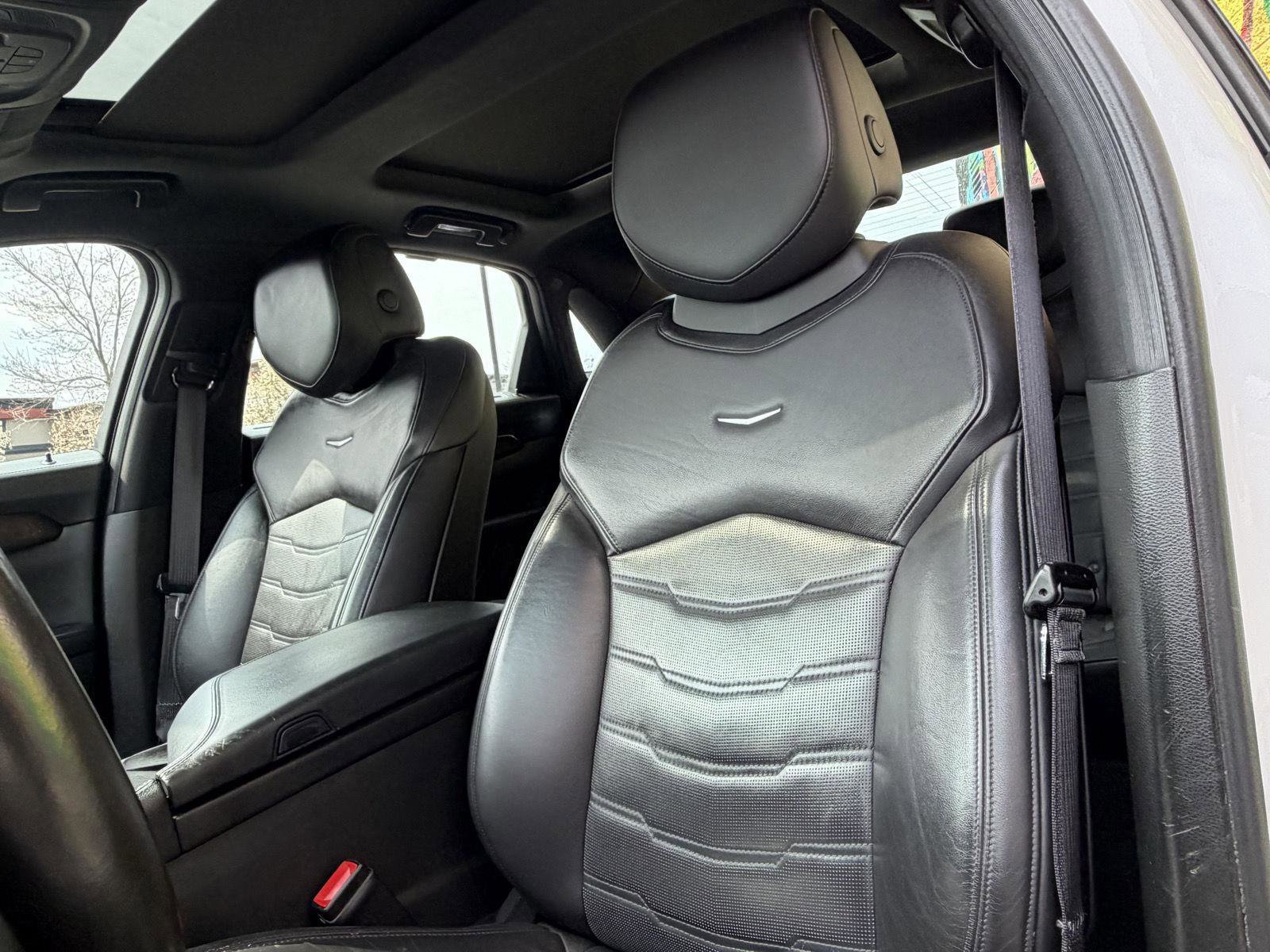 Used 2018 Cadillac CT6 Luxury image 9