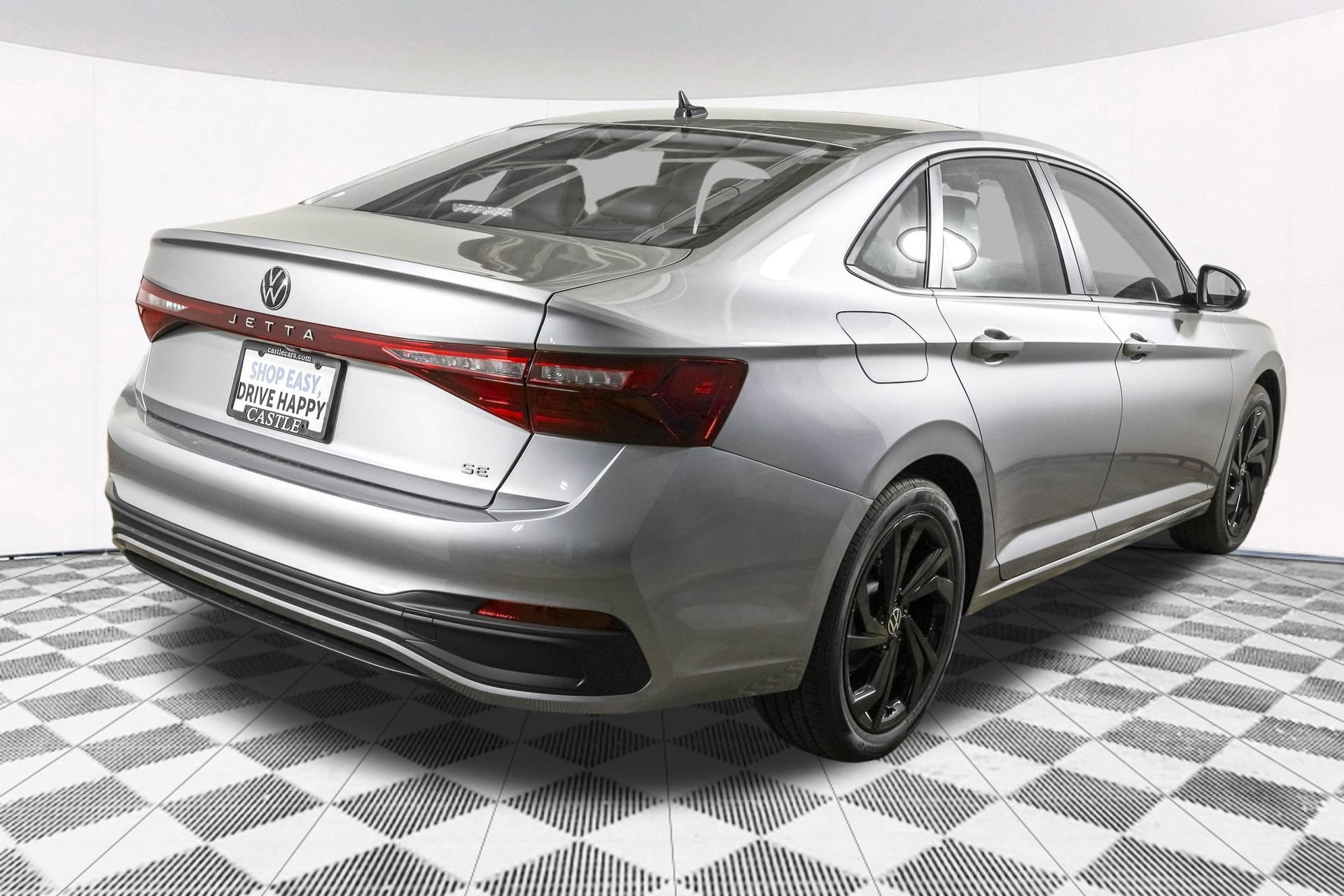 Used 2026 Volkswagen Jetta SE FWD image 13