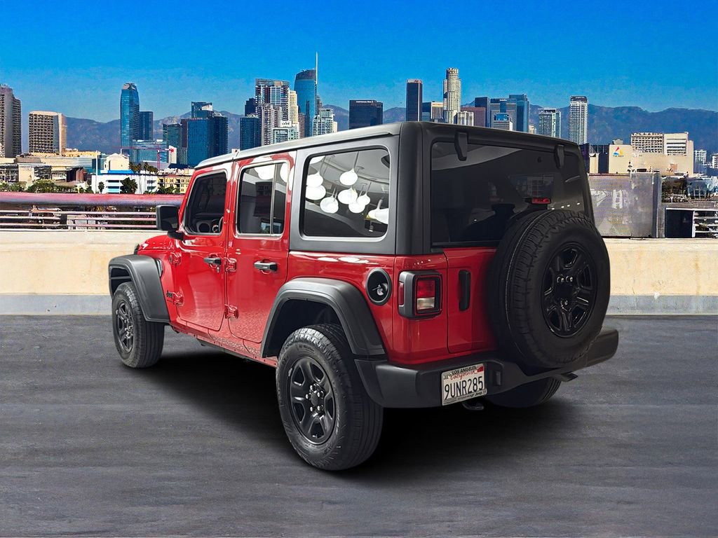 Used 2025 Jeep Wrangler Sport image 5