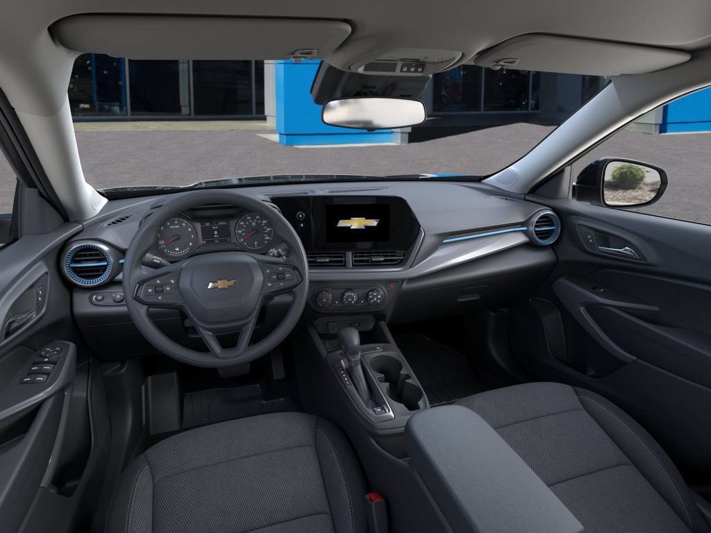New 2026 Chevrolet Trax LS w/ LS Convenience Package FWD image 15
