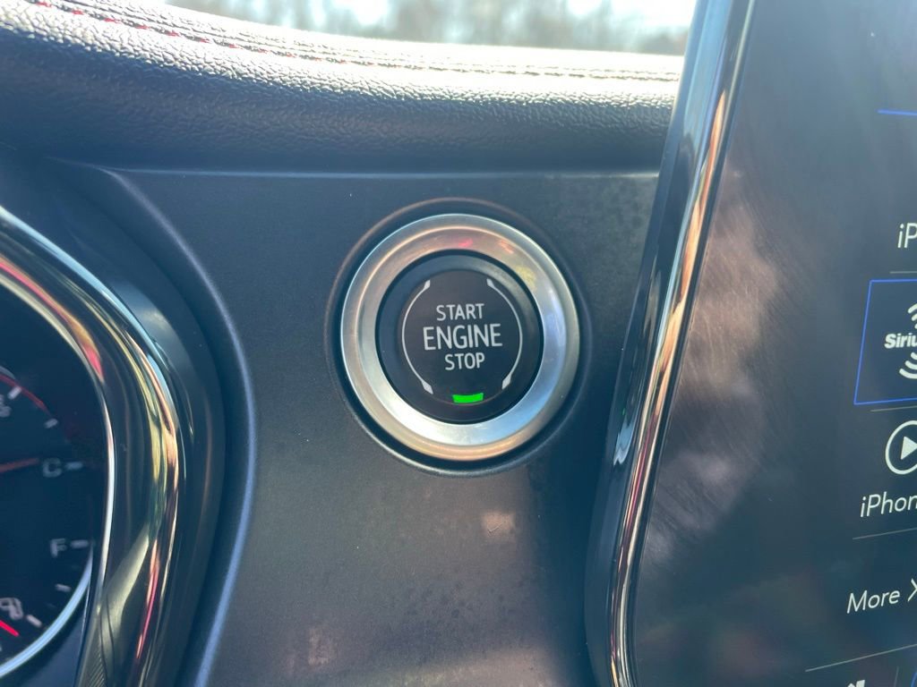 Used 2024 Chevrolet Blazer RS w/ Driver Confidence II Package image 9