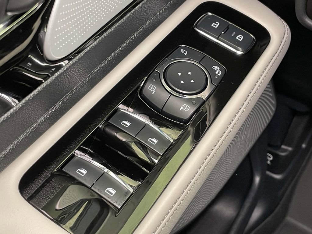Used 2026 Lincoln Aviator Reserve image 35