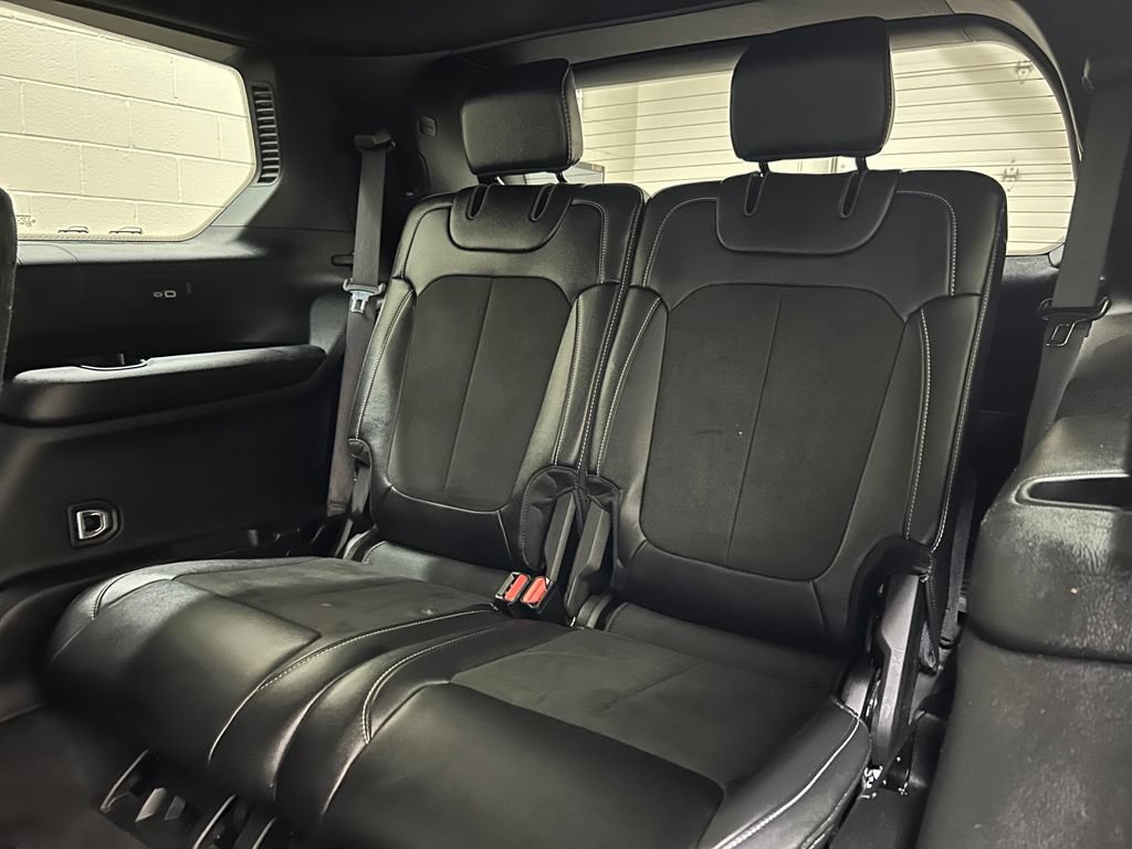 Used 2023 Jeep Grand Cherokee L Laredo AWD/4WD image 9
