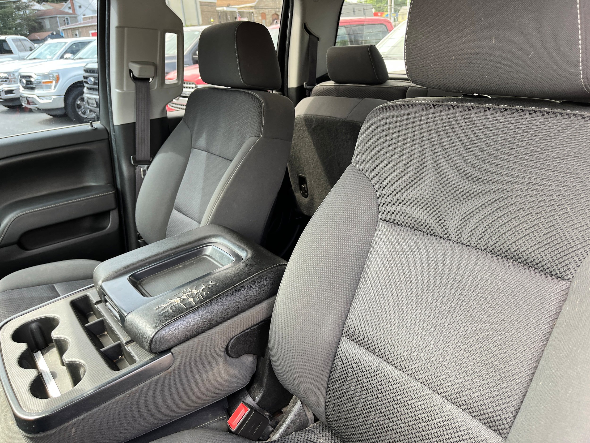 Used 2015 Chevrolet Silverado 1500 LT w/ Midnight Edition AWD/4WD image 9