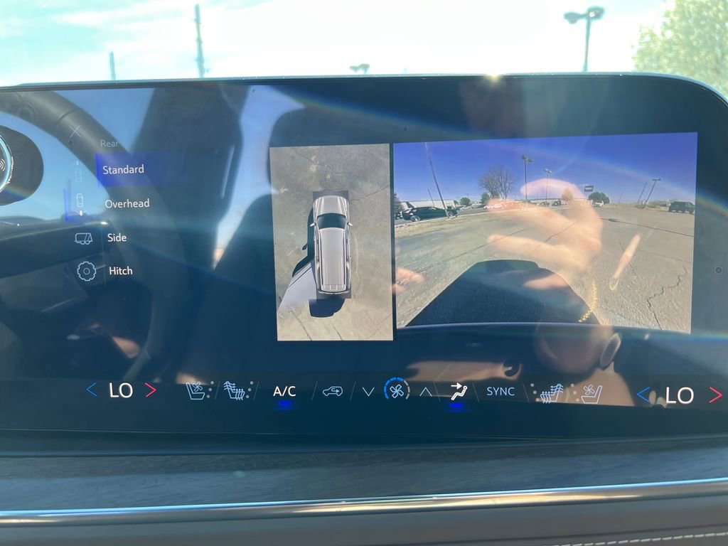 New 2026 Chevrolet Suburban High Country image 20