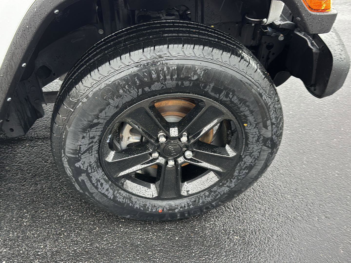 Used 2023 Jeep Wrangler Unlimited Sahara image 31