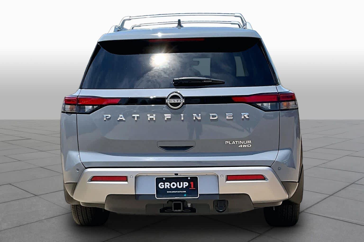 Certified 2025 Nissan Pathfinder Platinum AWD/4WD image 5