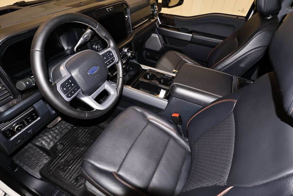 Certified 2025 Ford F350 Lariat w/ Lariat Ultimate Package image 37