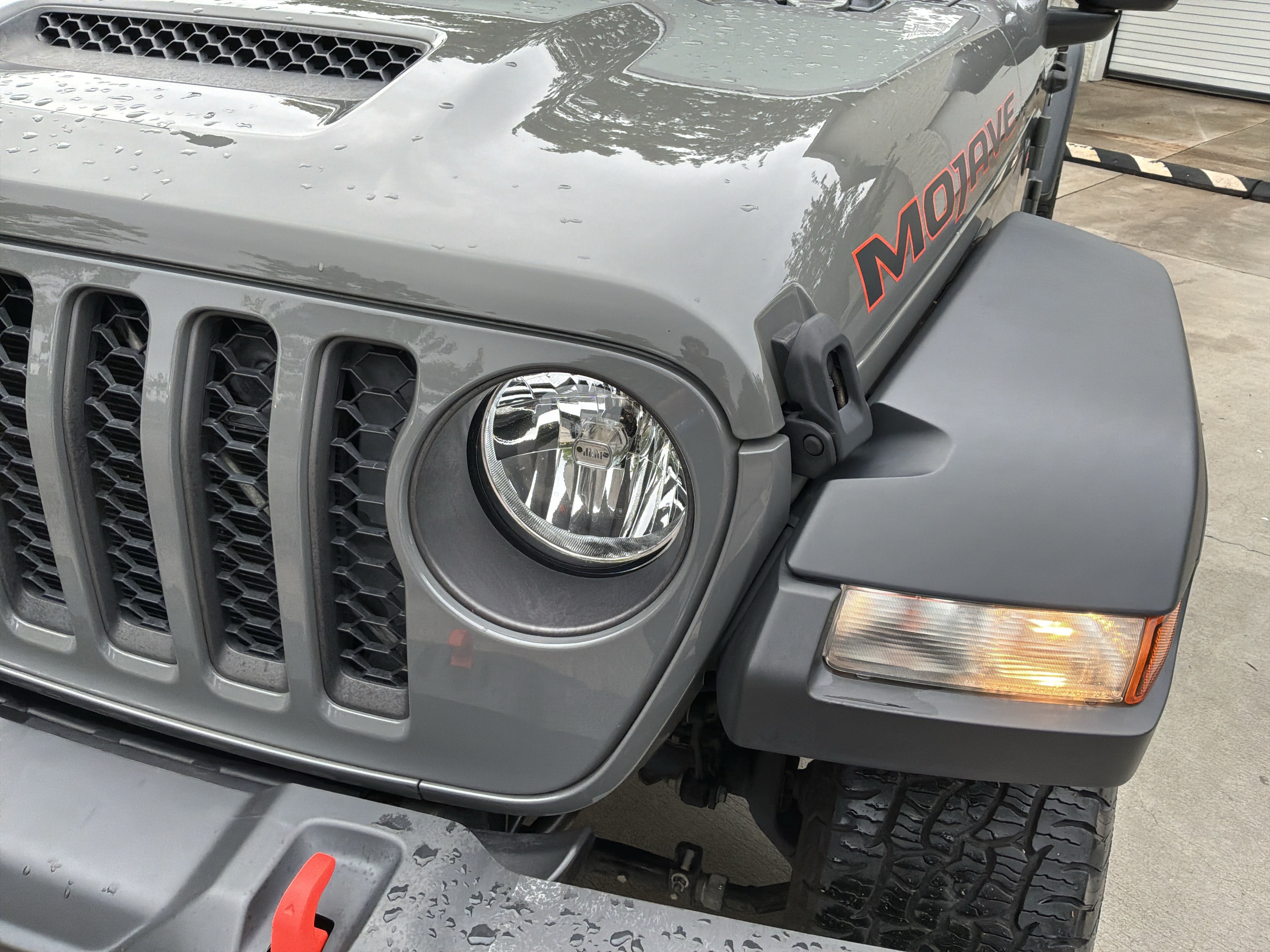 Used 2022 Jeep Gladiator Mojave w/ Trailer Tow Package AWD/4WD image 6