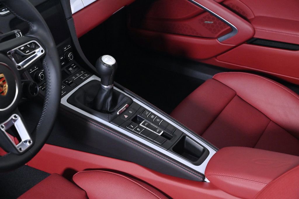 Certified 2025 Porsche 718 Boxster GTS image 17