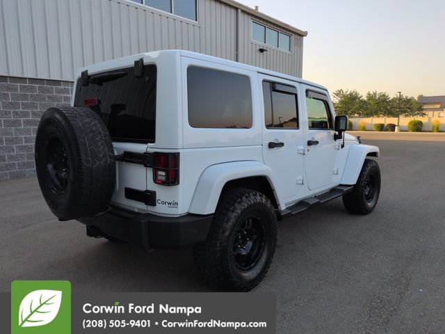 Used 2018 Jeep Wrangler Unlimited Sahara w/ Max Tow Package AWD/4WD image 3