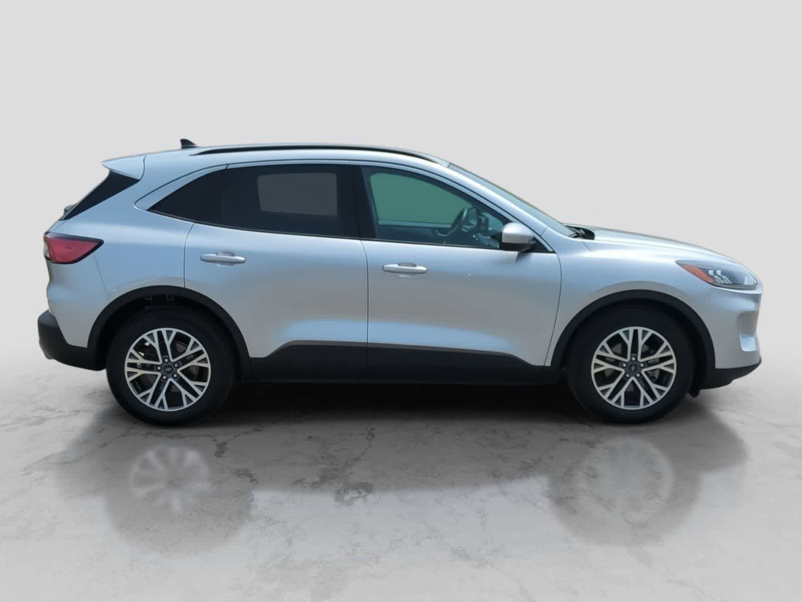 Used 2020 Ford Escape SEL FWD image 9