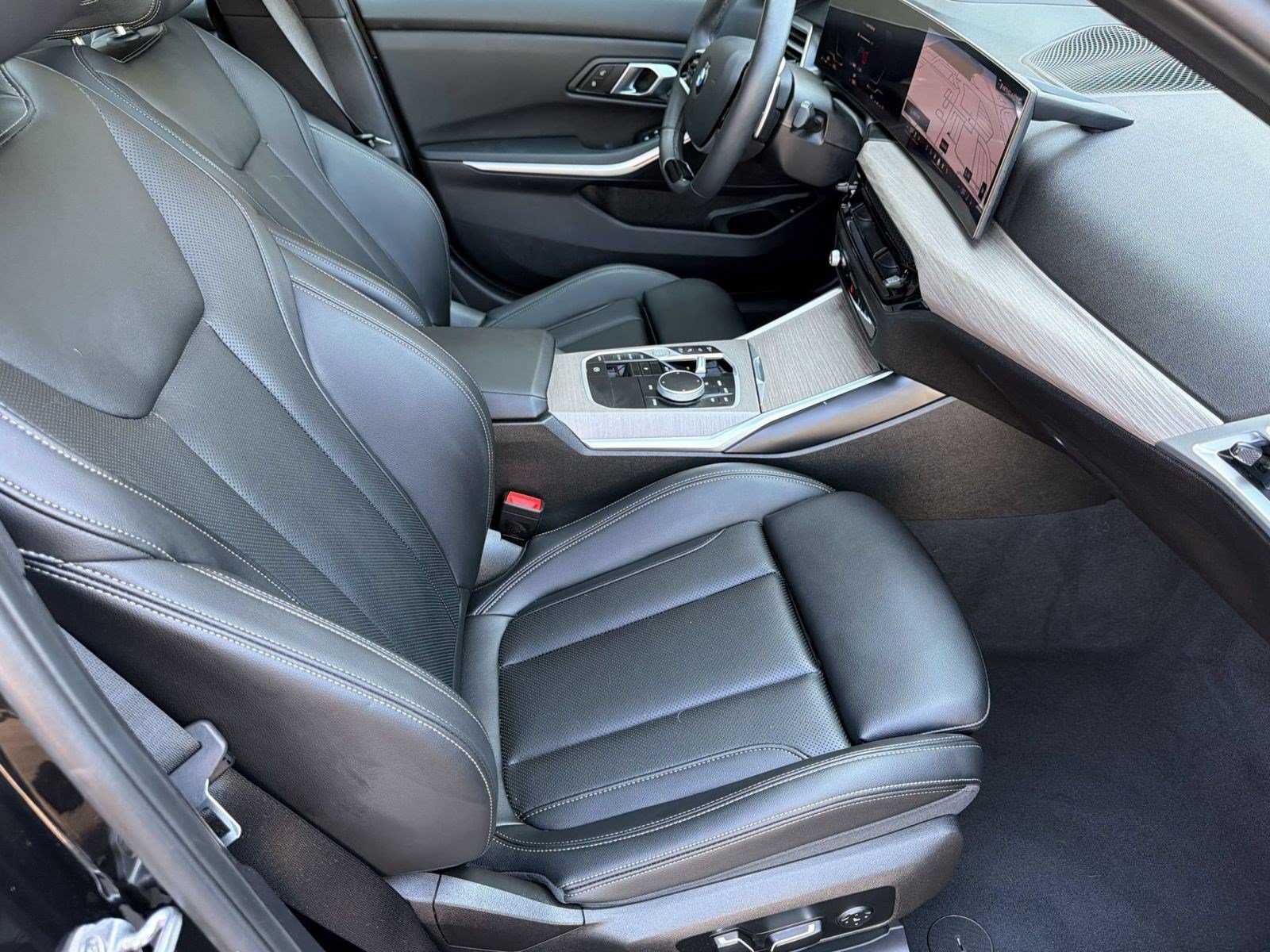 Used 2025 BMW 330i Sedan RWD image 24