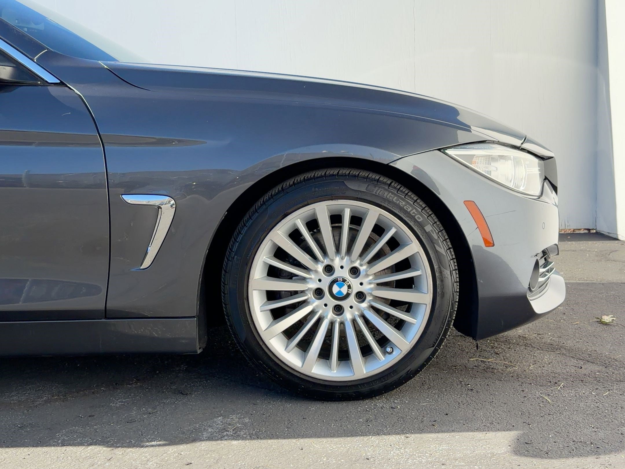 Used 2016 BMW 428i Convertible image 10