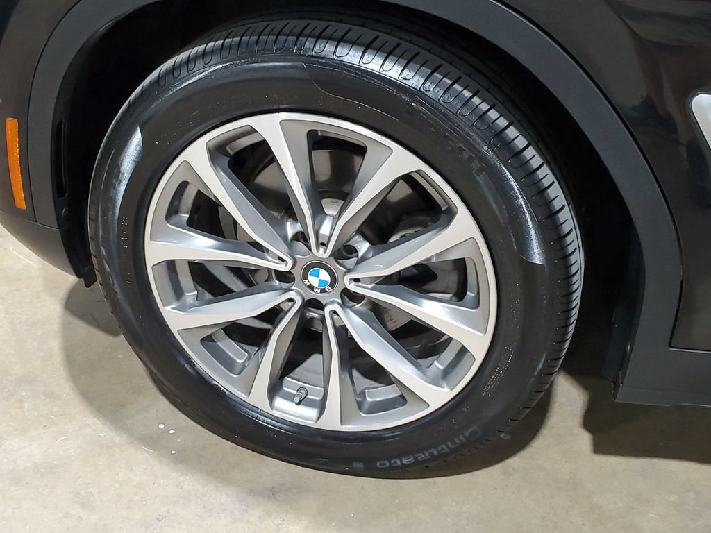 Used 2019 BMW X3 xDrive30i w/ Driving Assistance Package AWD/4WD image 38