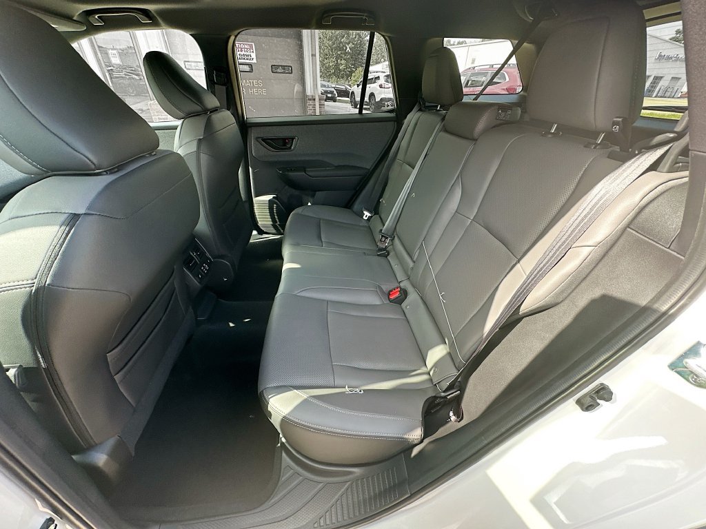 New 2026 Subaru Outback Limited AWD/4WD image 32
