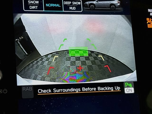 Certified 2025 Subaru Outback Onyx Edition AWD/4WD image 17