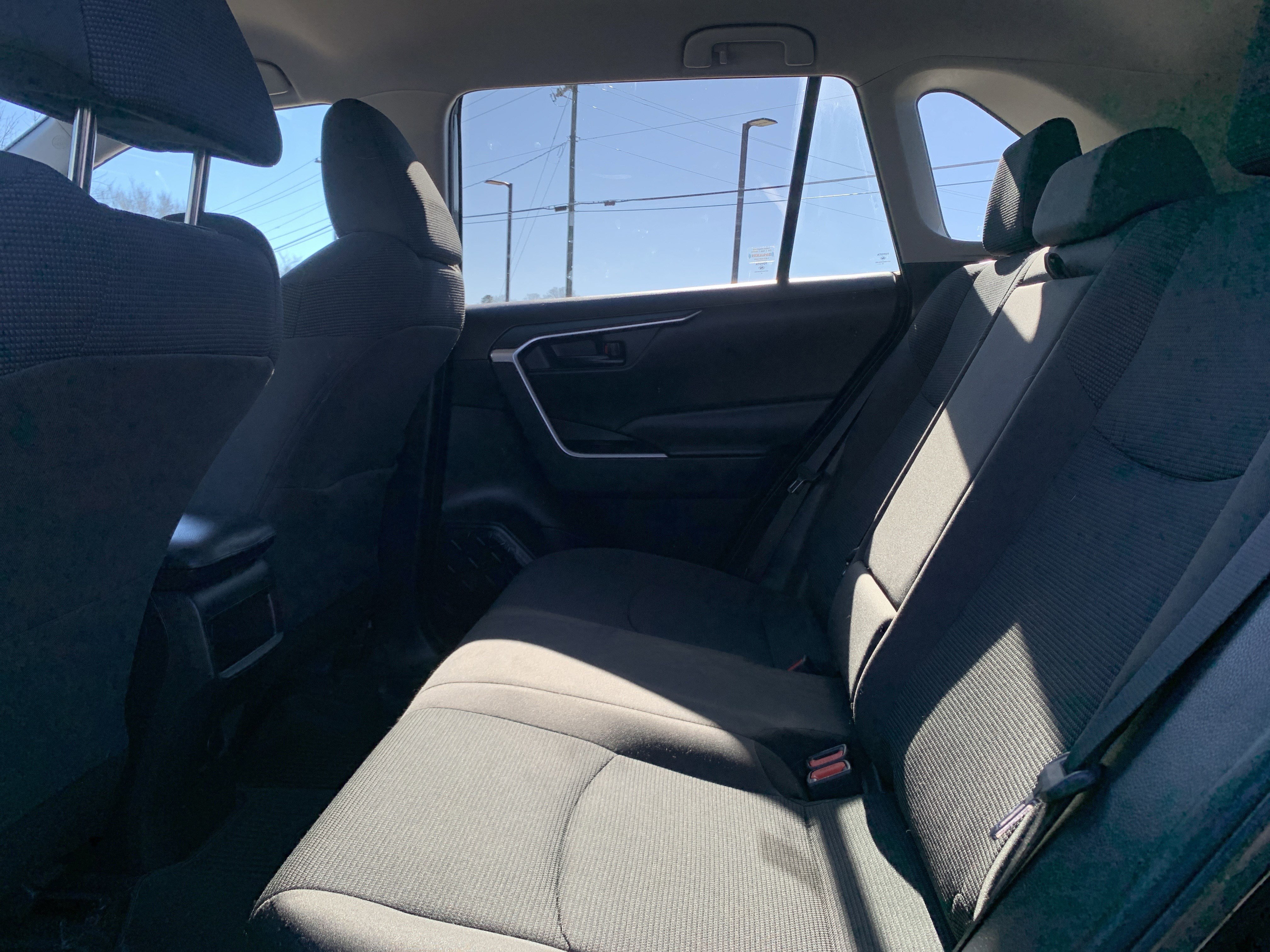 Used 2020 Toyota RAV4 LE w/ All Weather Liner Package image 32