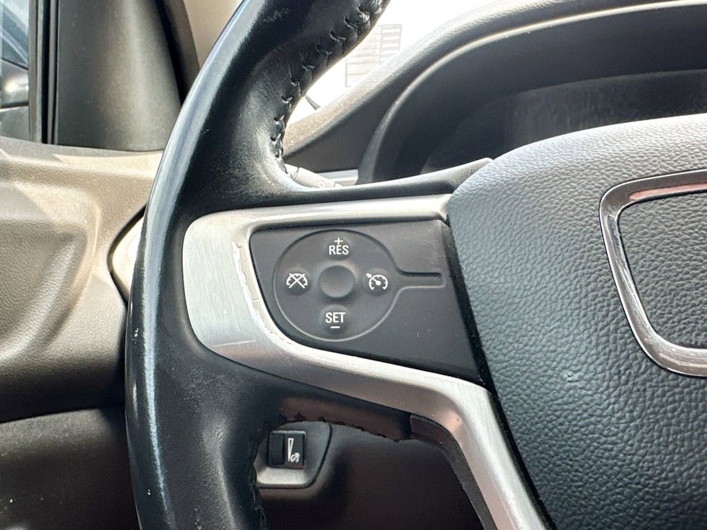 Used 2020 GMC Acadia SLE FWD image 28