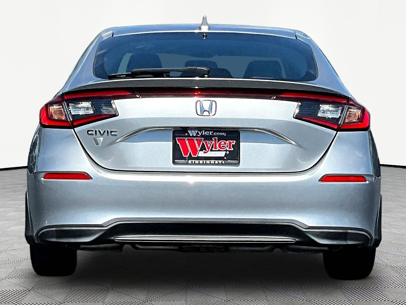 Used 2023 Honda Civic EX-L image 5